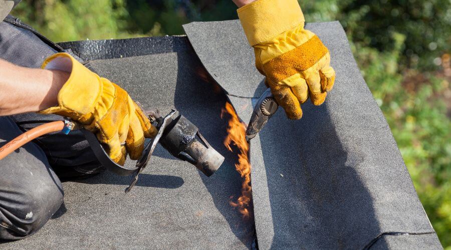 Professional metal roof installation in League City, TX
